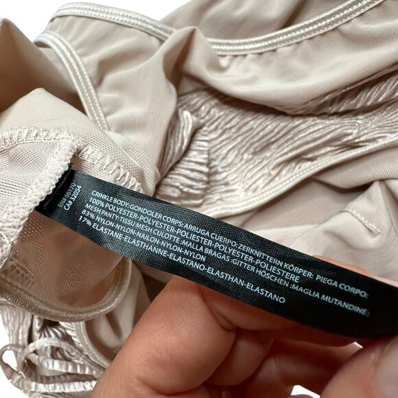 OUT FROM UNDER Urban Outfitters One Piece Bodysuit Women's Size Medium NWT - Picture 6 of 9